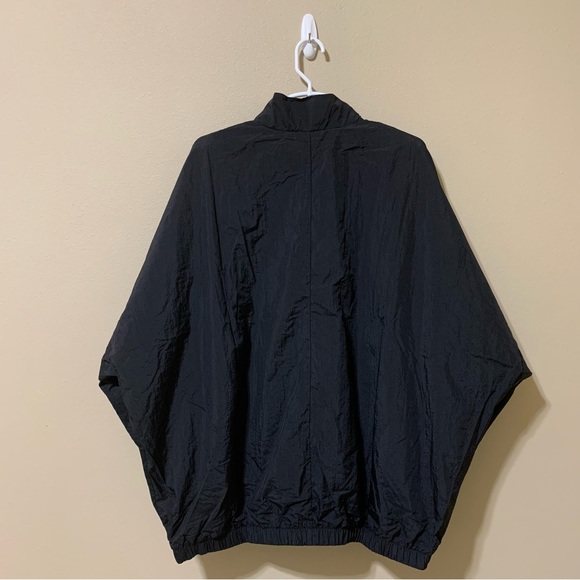 Nike Women’s Sportswear Essential Woven Jacket-Size XL New - Picture 3 of 8